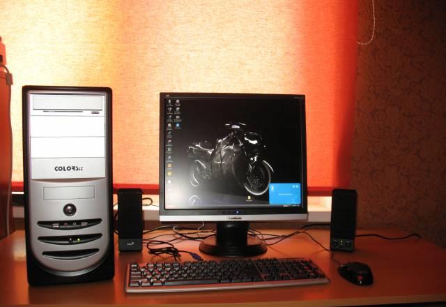 4 Процессора, 4 Монит., 4 пары Кол., 4 клав-ры Москва