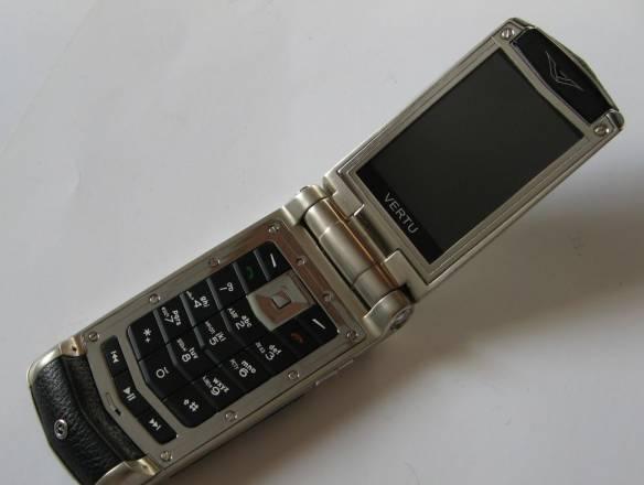 Vertu Консталейшен  ayxta суперкачественная  копия Москва