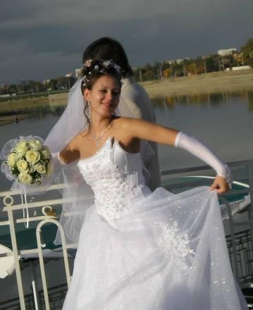 Свадебное платье,фата,подъюбник Краснодар