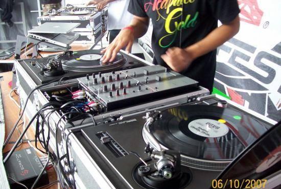 Аренда звукового оборудования, Аренда светового оборудования Москва