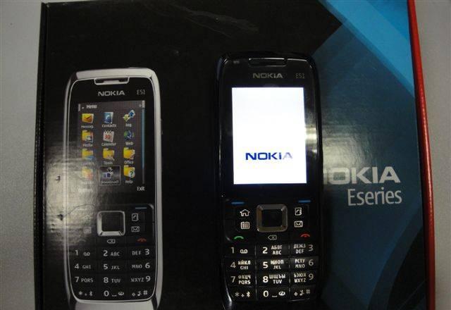 Шустрый смарт с WiFi в черном корпусе Nokia E51 Москва