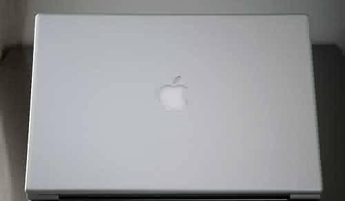 Apple MacBook (MA700LL/A) Mac Notebook. - 500Eur Москва