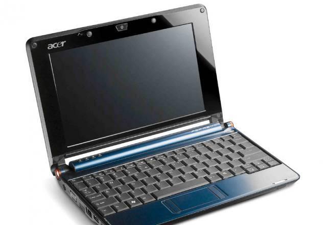 Apple MacBook (MA700LL/A) Mac Notebook. - 500Eur Москва