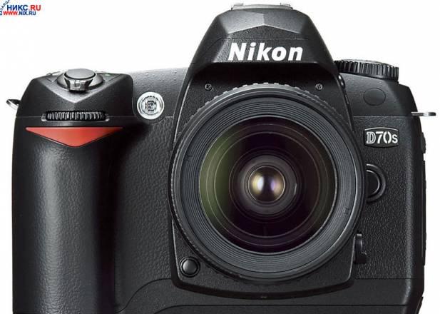 Зеркальный фотоаппарат Nikon D70S Москва
