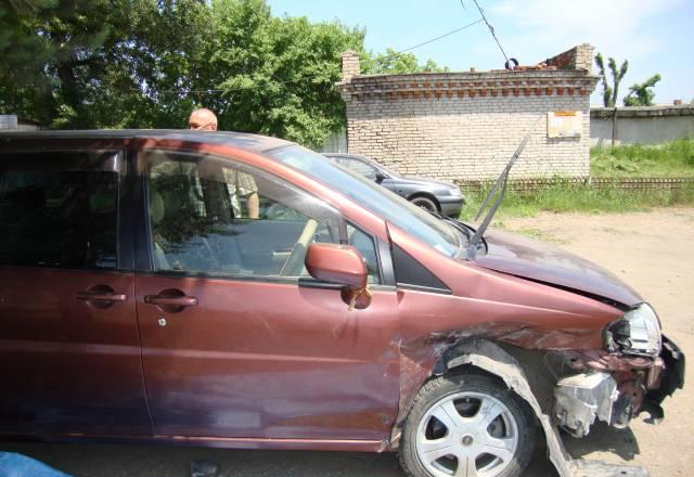 Nissan Liberty, 2003 Уссурийск