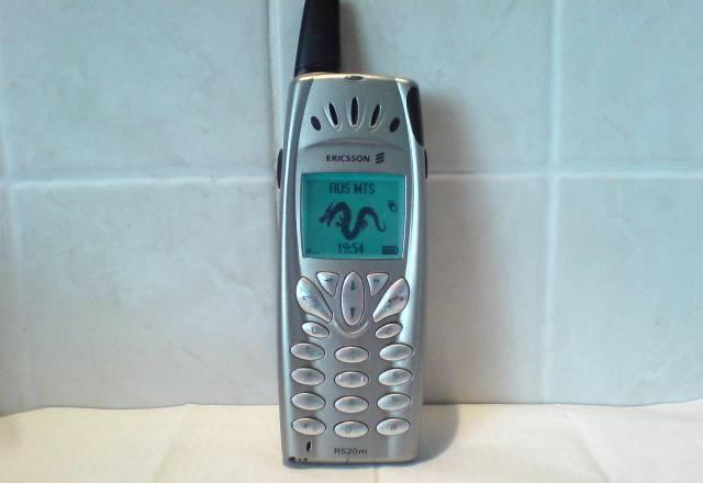 Ericsson R520m Москва