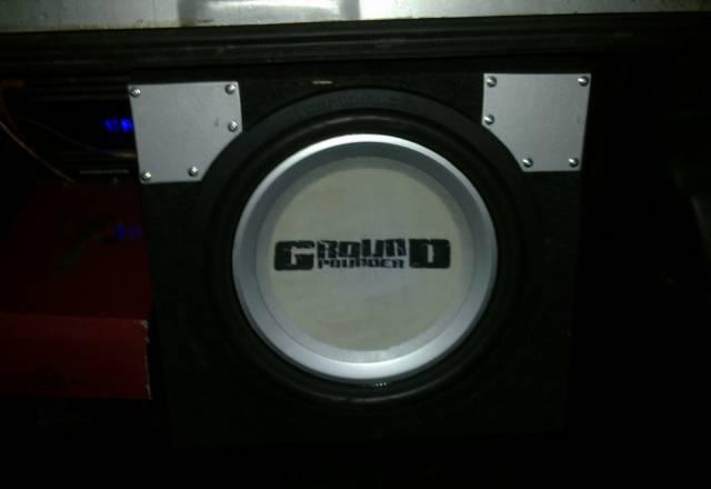 Сабвуфер  Crunch GP15D2 Москва