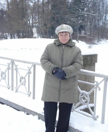 Полупальто  женское Санкт-Петербург