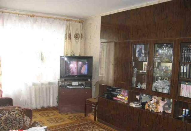 Продается 3 ком. кв Дедовск