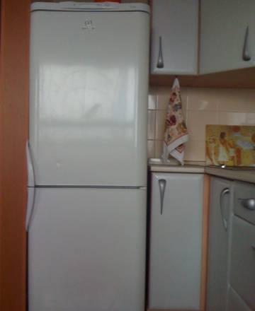 Холодильник Indesit Москва