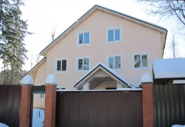 Коттедж на Киевке,32 км от МКАД,п.Новоглаголево Селятино