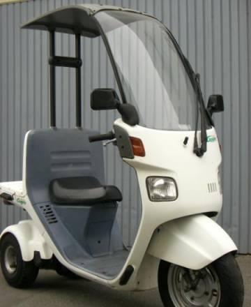 Всепогодный трёхколёсный скутер honda gyro Москва