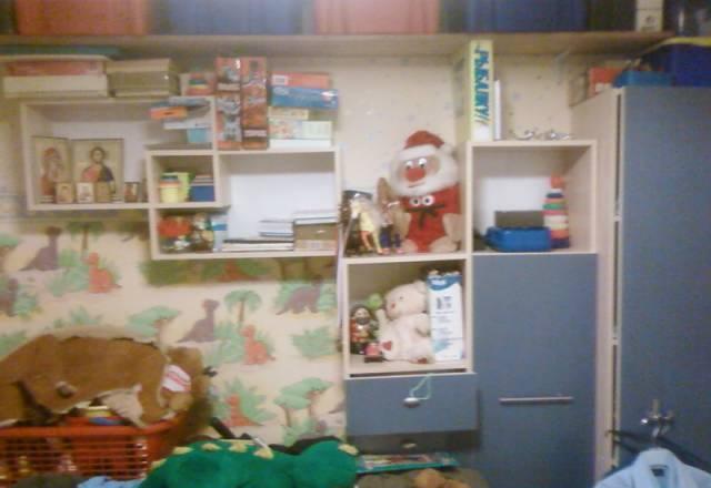 Мебель для детской две полки, пенал, стол Москва