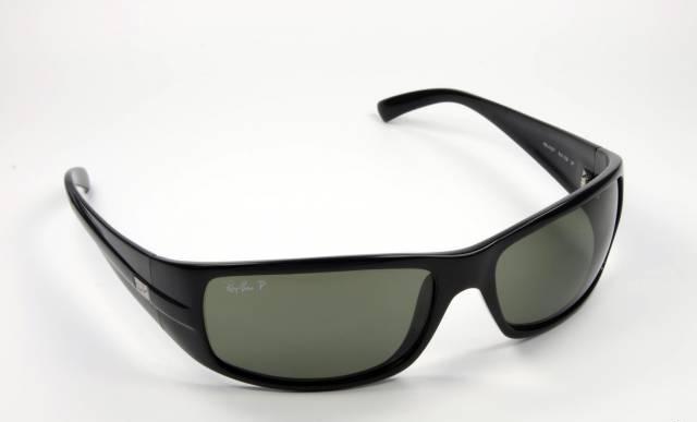 Солнцезащитные очки Ray-Ban (модель RB4057 601/58) Москва