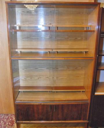 Книжный шкаф Москва