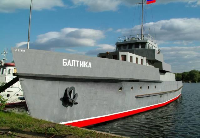 Теплоход разъездной-Балтика 70 класса-М(морской) Москва