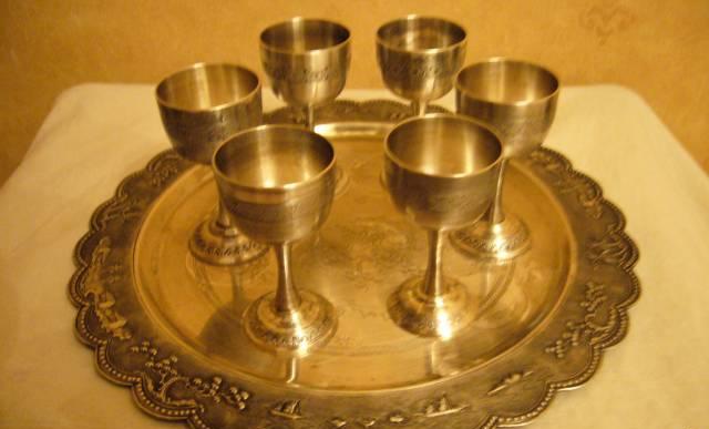 Продаю коньячный сервиз Москва