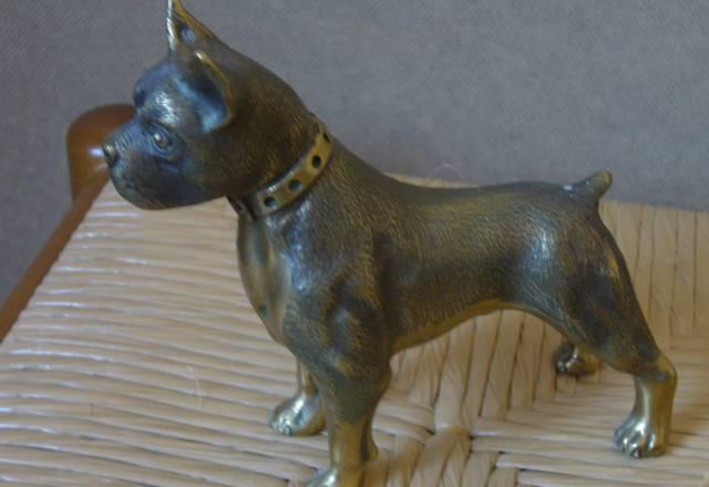 Собака - бронза Москва