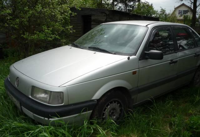 Volkswagen Passat, 1990, 1,8 моновпрыск, 90 сил Санкт-Петербург