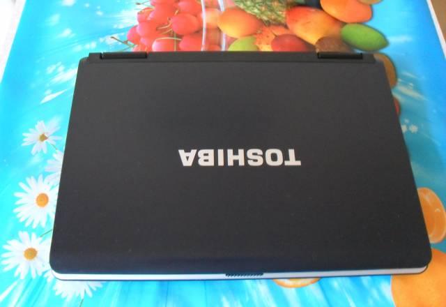 Toshiba Satellite L40-14G Москва
