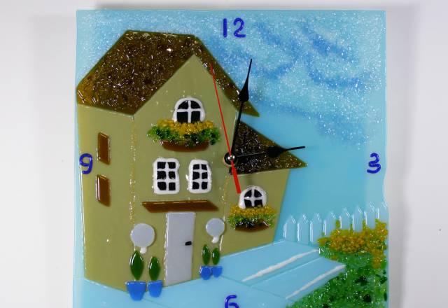 Часы фьюзинг "Домик на рублевке" Ростов-на-Дону