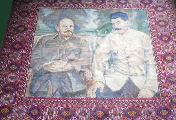 Продаю раритетные ковры. Распрадаю коллекцию старинных антик Москва