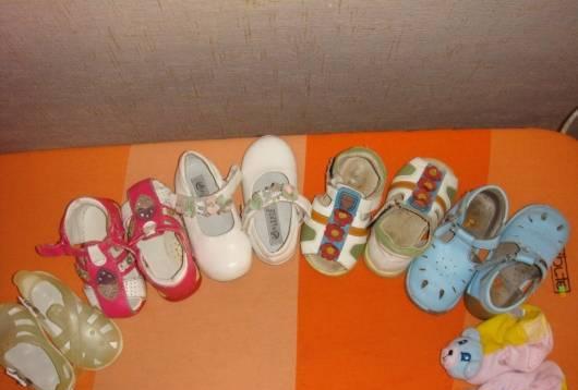 Детская обувь  100 руб пара Москва