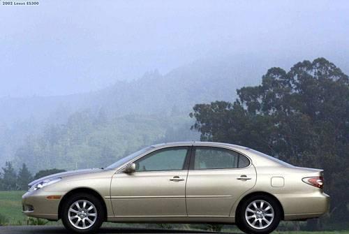  Авто на свадьбу в Ростове-на-Дону (свадебное такси-Lexus)  Ростов-на-Дону