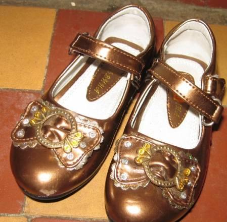 Обувь на девочку пакетом, новая и мало б/у Москва