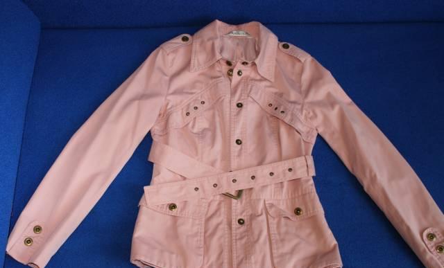 Куртка  и ветровка 42-44 разм Москва