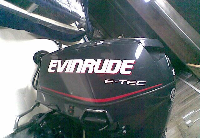 Лодочный мотор evinrude50 e-tec Красноярск