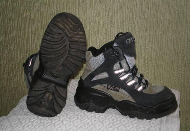 Кроссовки "Ессо" Москва