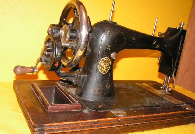 Швейная машинка Москва