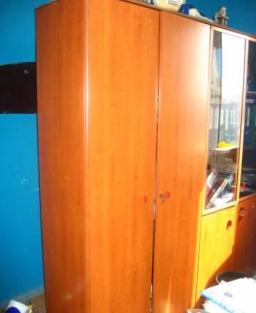 Продам мебель в гостиную или кабинет Москва