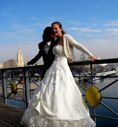 Свадебное платье цвета шампанского Москва