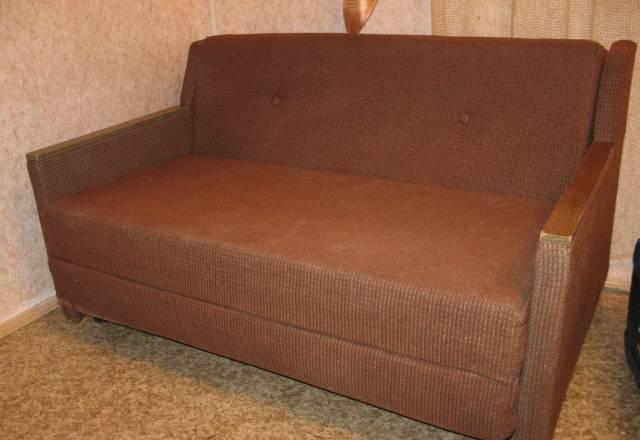 Диван 2-х спальный,раскладной вперед Москва