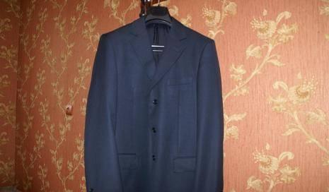 Мужской костюм uomo boss Москва