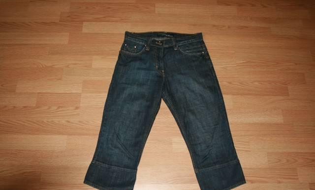 Джинсовые капри 44 р Москва