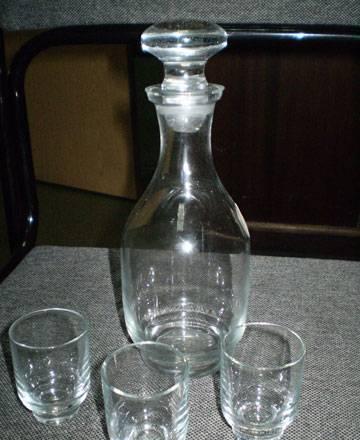 Штоф и рюмки Санкт-Петербург