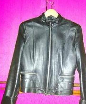Весенне -осенняя Куртка женская кожаная размер Москва