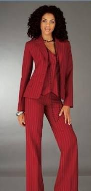 Костюм красный. тройка. Новый Москва