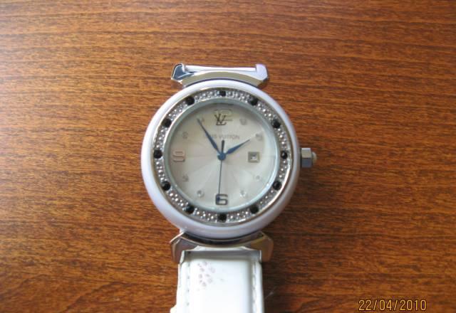 Часы Москва