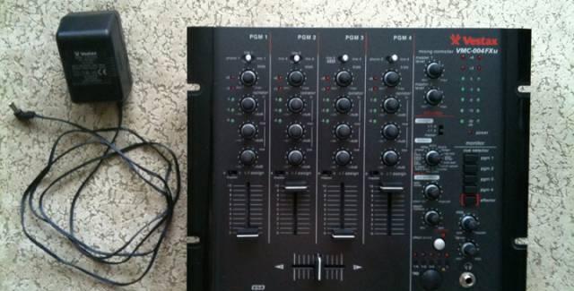 Микшер Vestax VMC-004FXu Москва