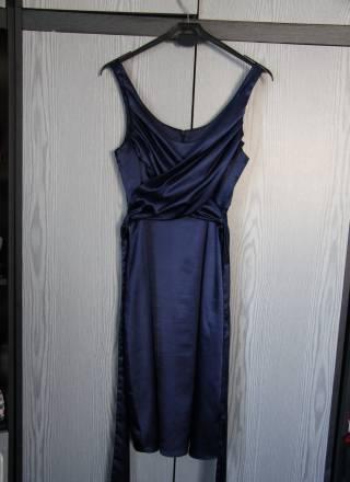 Вечернее платье от Axara (Франция) из атласа Санкт-Петербург