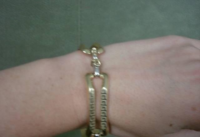 Браслет золотой версаче Москва