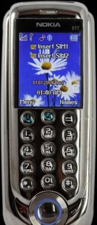 Nokia E77 с гарантией (есть весь комплект) Москва