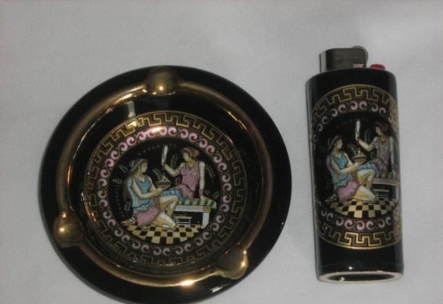 Новый подарочный наборпепельница и зажигалка Москва
