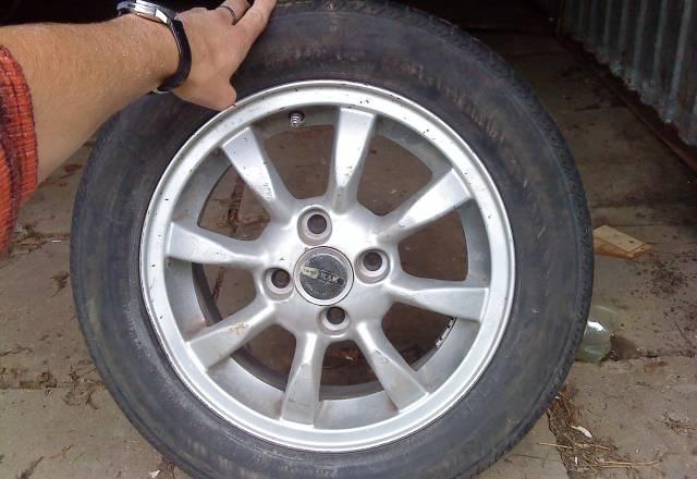 Диски 4х100 с резиной 185/60 R14 Москва