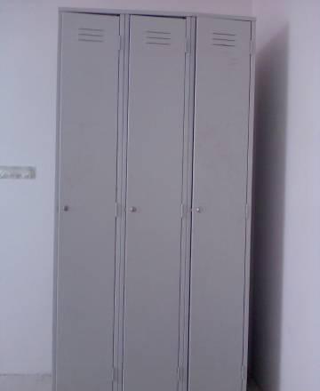 Шкаф металический для одежды Москва