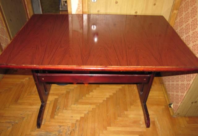 Огромный красивый обеденный стол под красное дерев Долгопрудный